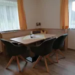 Vordergriess בית הארחה 4*